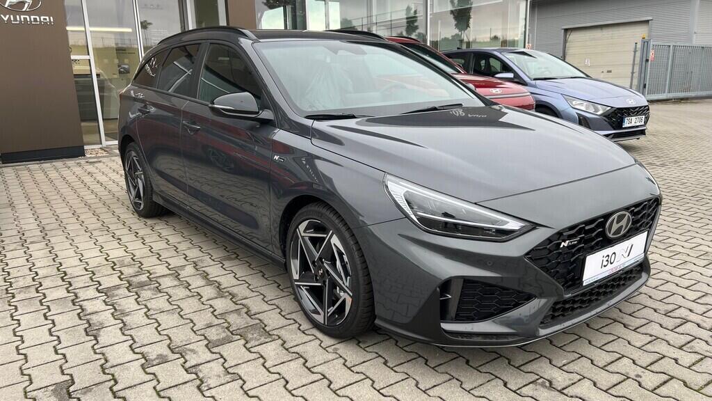 O241H03968_12.webp_i30 WG PD PE -NLINE 1,5 T-GDI MHEV 103 kW