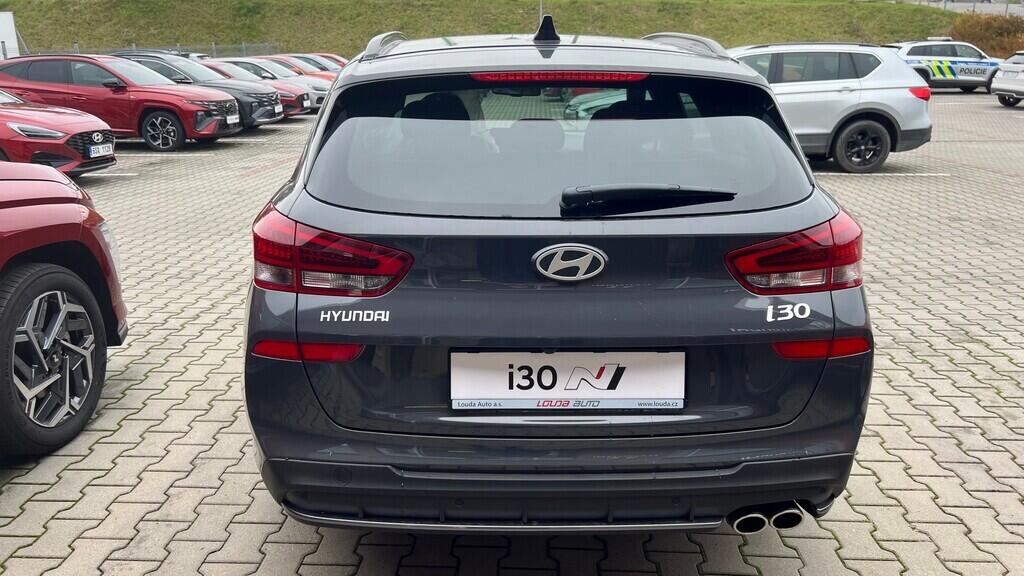 O241H03968_14.webp_i30 WG PD PE -NLINE 1,5 T-GDI MHEV 103 kW