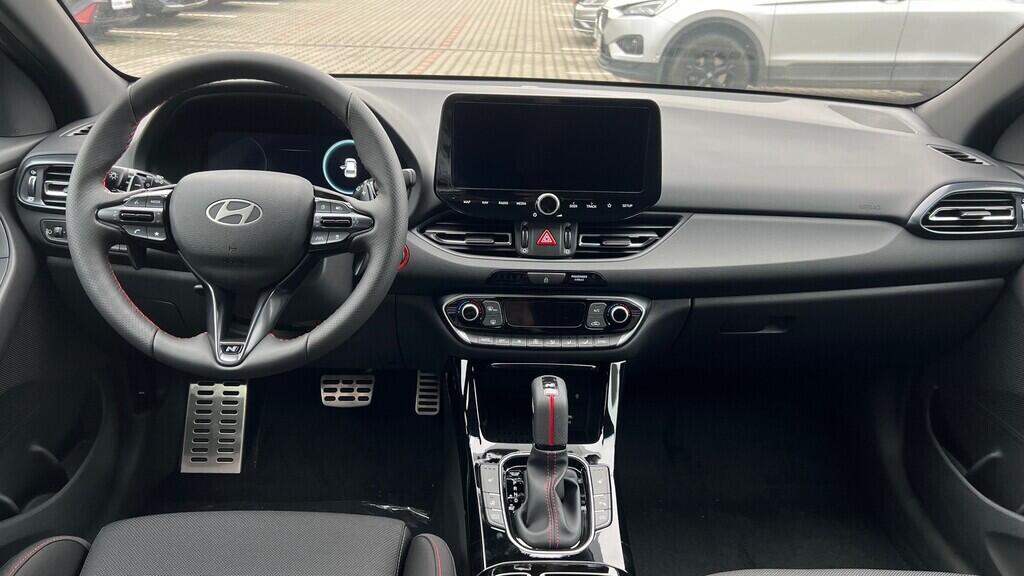 O241H03968_17.webp_i30 WG PD PE -NLINE 1,5 T-GDI MHEV 103 kW