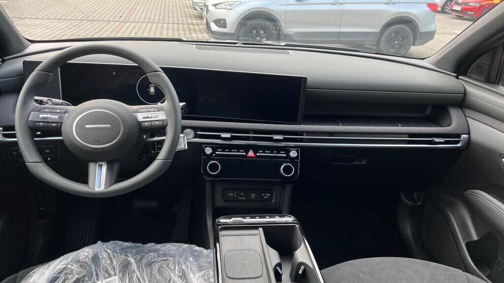 O241H03969_17.webp_TUCSON PHEV NX4 20 Years 1,6 T-GDI PHEV 185 kW