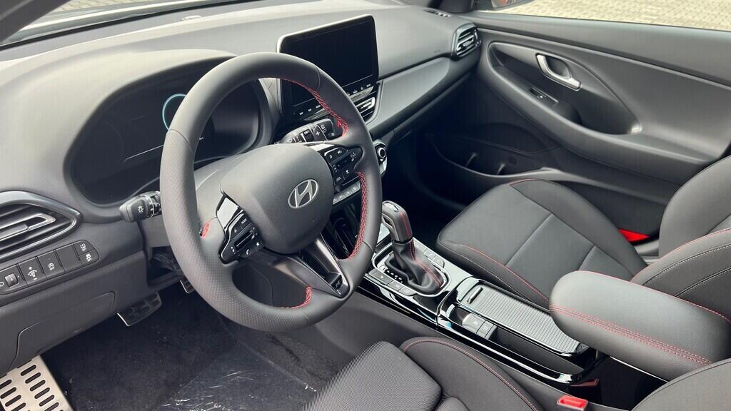 O241H03971_18.webp_i30 HB PD PE NLINE 1,5 T-GDI MHEV 103 kW