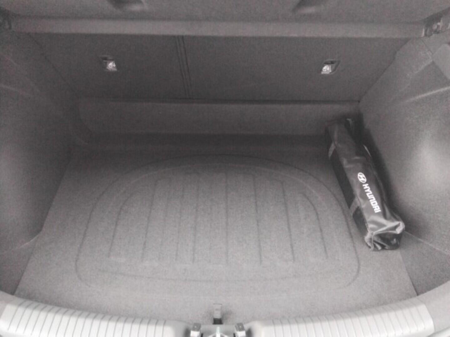 O241H03980_16.webp_i30 HB PD PE Family  1,5i 70 kW