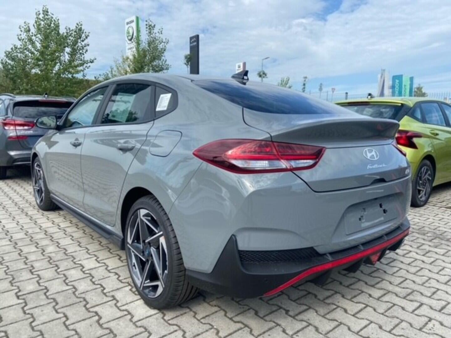 O241H03983_16.webp_i30 FB NLINE  1,5 T-GDI MHEV 103 kW