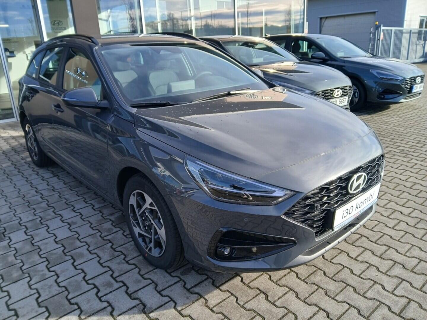 O241H04016_12.webp_i30 WG PD PE Smart 1,0 T-GDI 85 kW