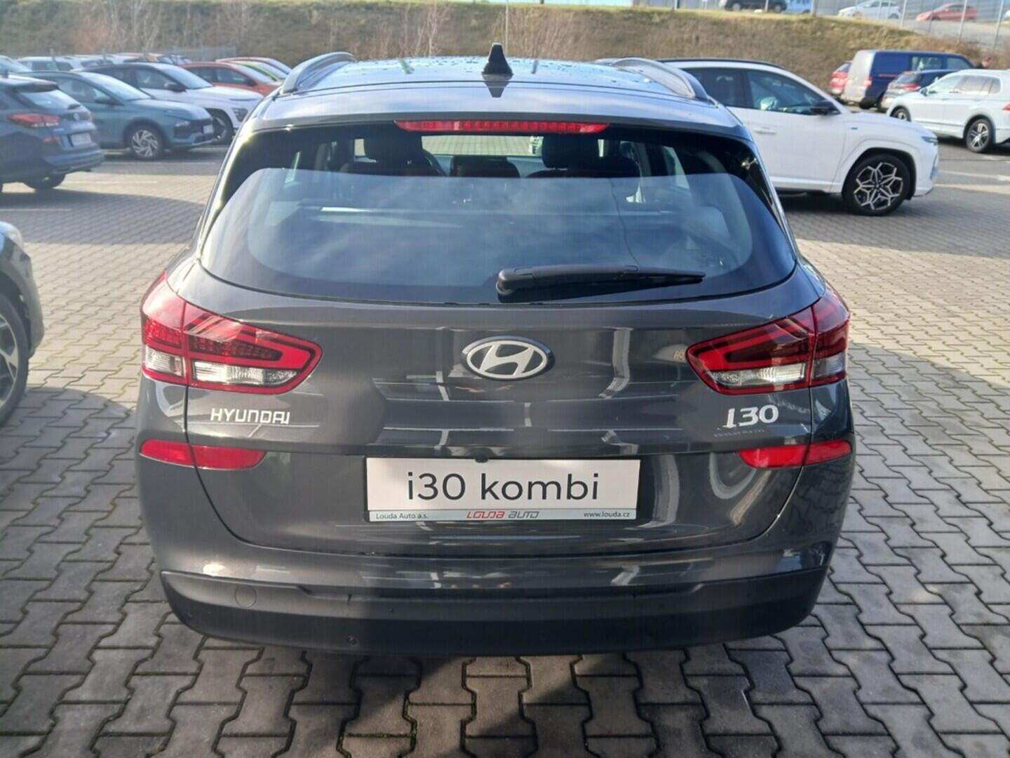 O241H04016_14.webp_i30 WG PD PE Smart 1,0 T-GDI 85 kW