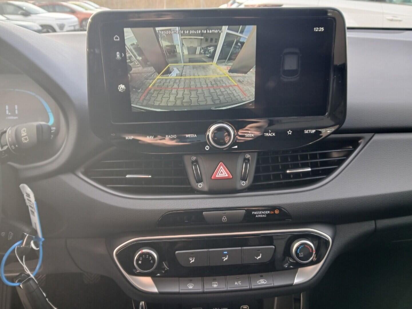 O241H04016_18.webp_i30 WG PD PE Smart 1,0 T-GDI 85 kW