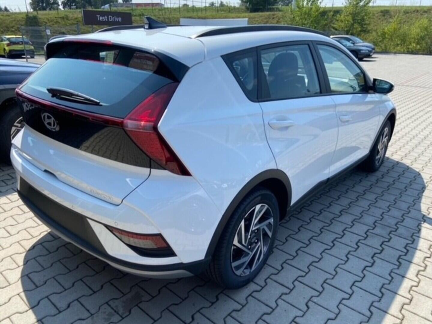 O241H04024_13.webp_BAYON BC3 GO! 1,0 T-GDI 66 kW