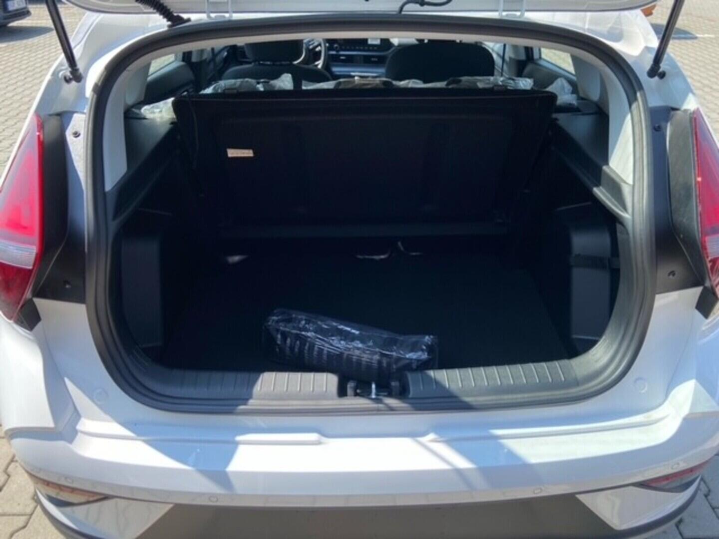 O241H04024_15.webp_BAYON BC3 GO! 1,0 T-GDI 66 kW