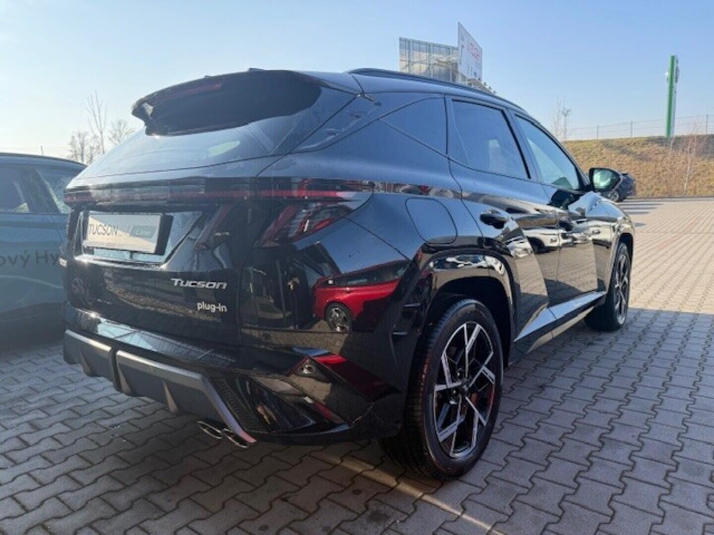 O241H04030_18.webp_TUCSON PHEV NX4 N Line 1,6 T-GDI PHEV 185 kW