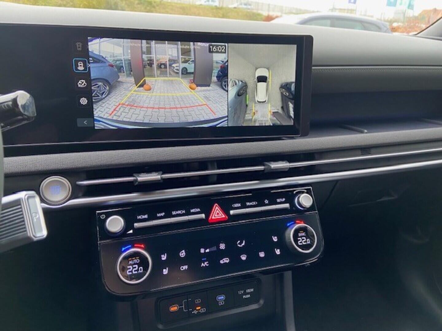 O241H04036_11.webp_TUCSON NX4 20 Years Luxury 1,6 T-GDI 118 kW