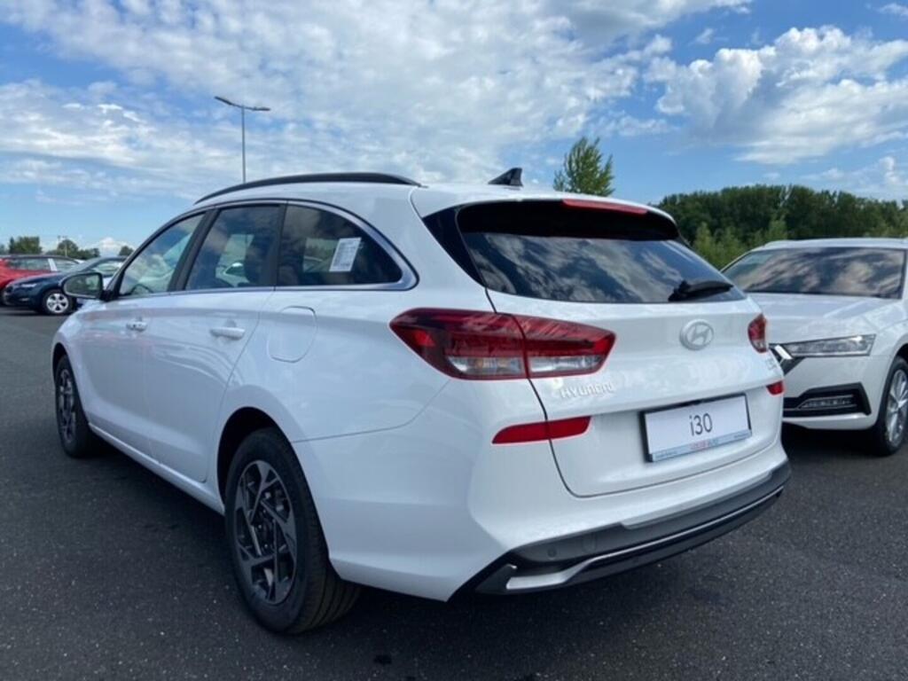 O241H04046_15.webp_I30 WG 26 1,6TGDI DCT STYLE 110 kW