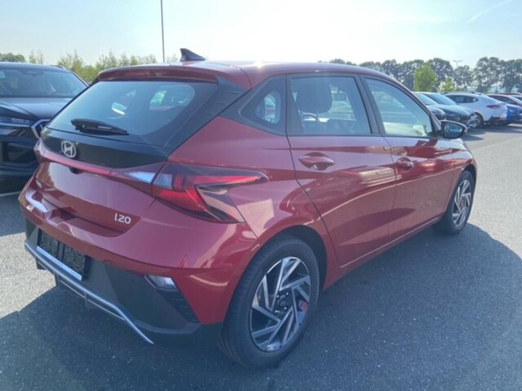 O241H04052_13.webp_I20 26 1,0 TGDI DCT Go! 66 kW 