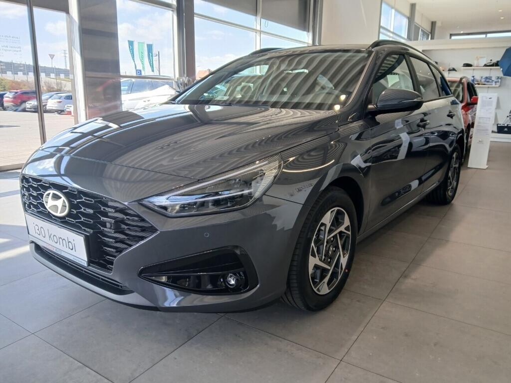 O241H04059_10.webp_i30 WG PD PE GO Czech! 1,6 T-GDI 110 kW