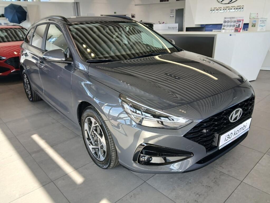 O241H04059_12.webp_i30 WG PD PE GO Czech! 1,6 T-GDI 110 kW