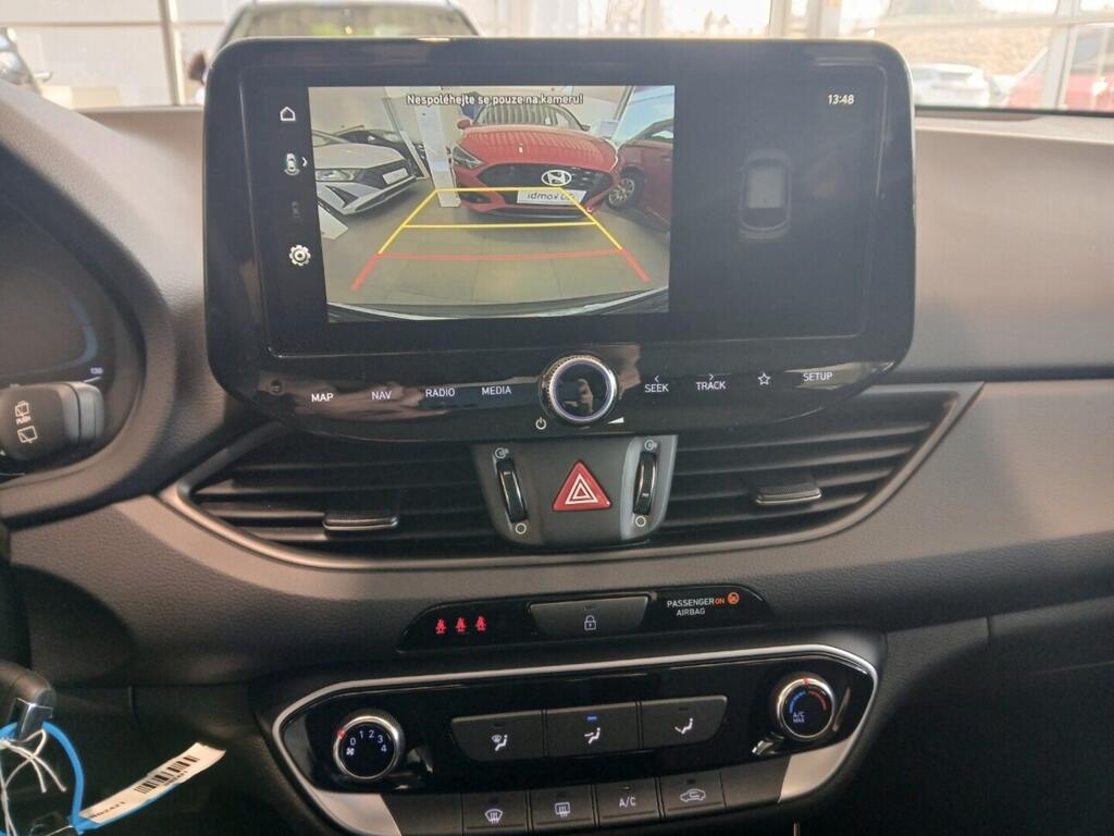 O241H04059_18.webp_i30 WG PD PE GO Czech! 1,6 T-GDI 110 kW