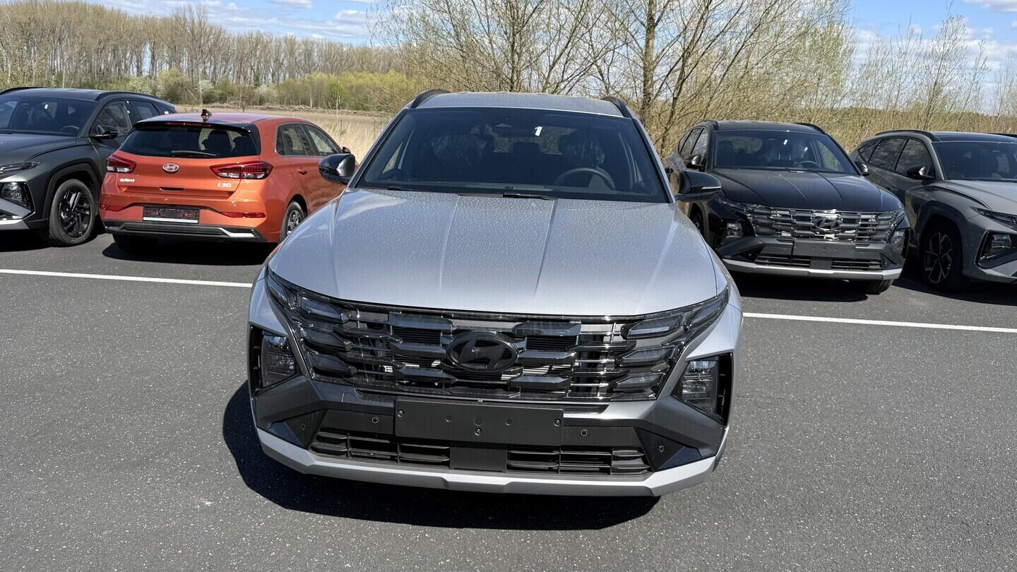 O241H04094_11.webp_TUCSON 26 1.6 T-GDI 2WD MT GO CZECH PLUS