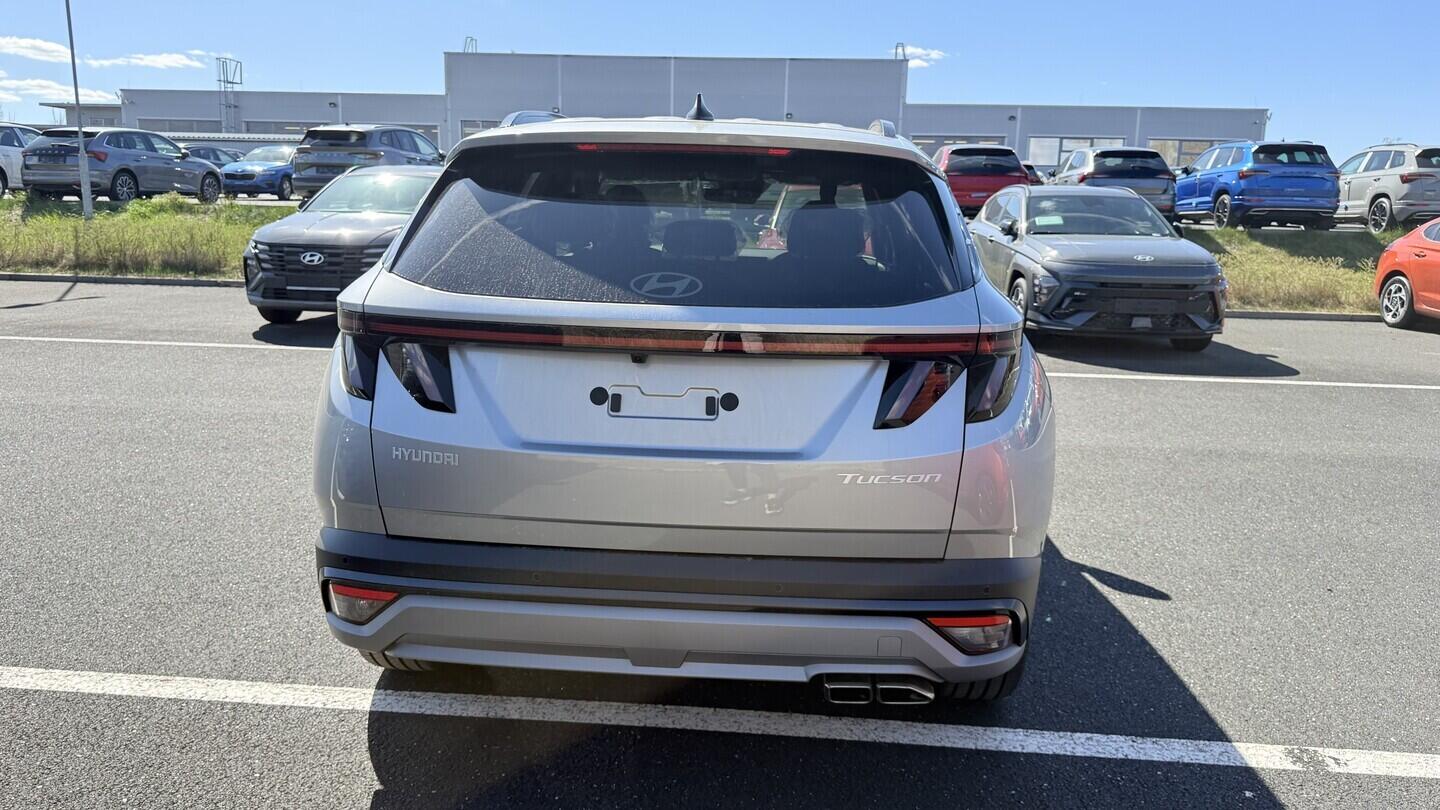 O241H04094_13.webp_TUCSON 26 1.6 T-GDI 2WD MT GO CZECH PLUS