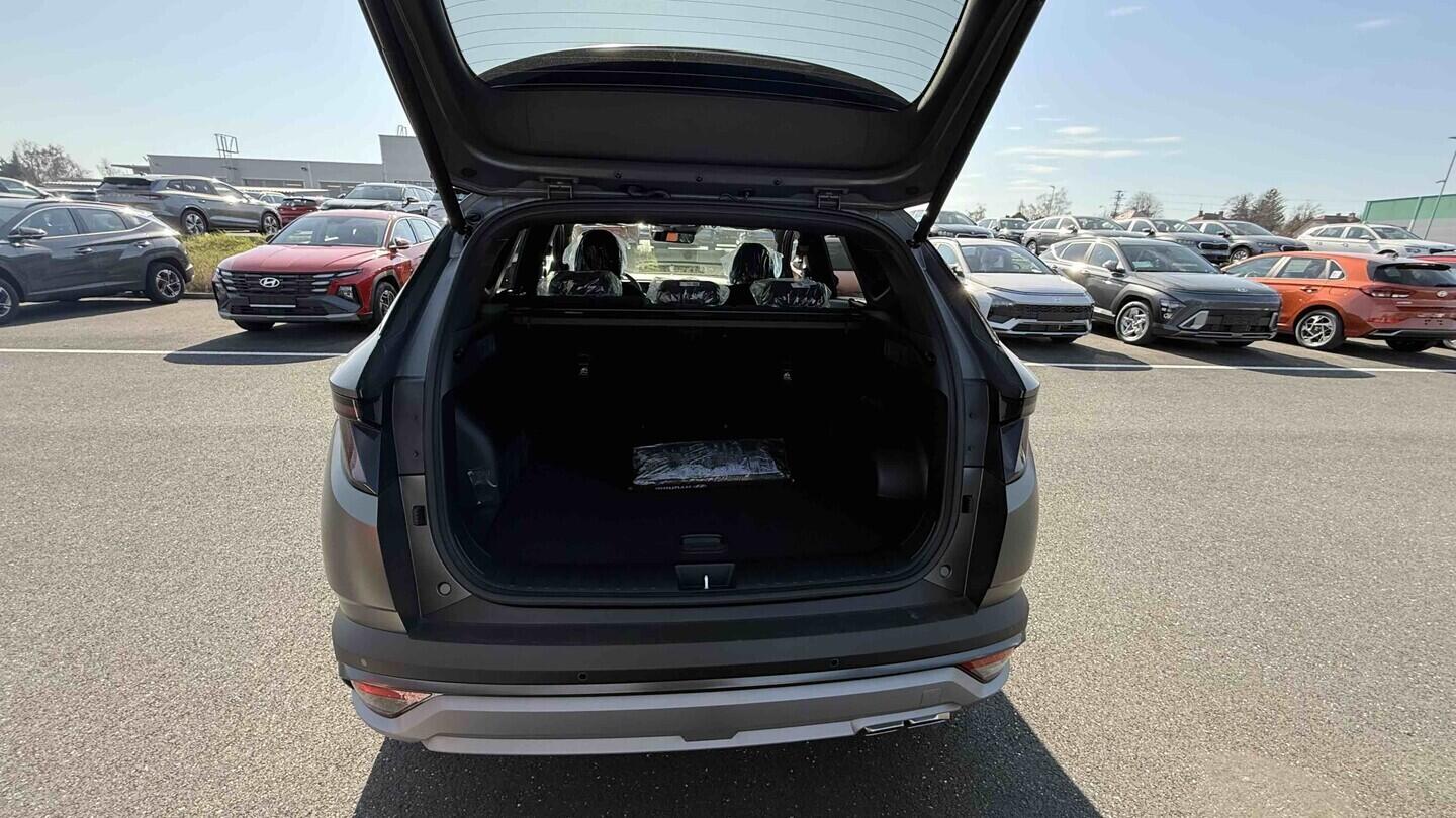 O241H04098_15.webp_TUCSON 26 1.6 T-GDI 2WD DCT GO CZECH PLUS