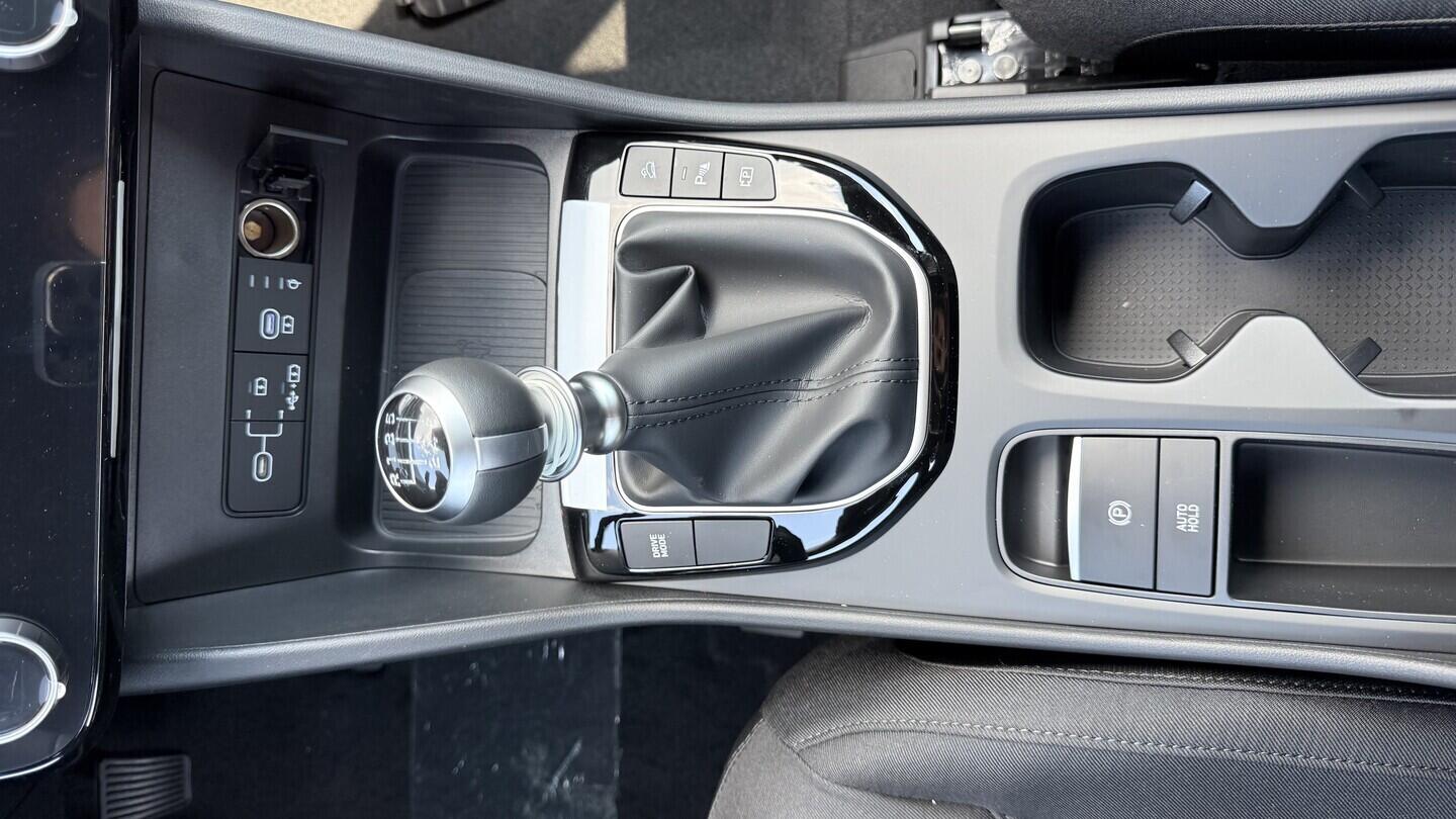 O241H04109_18.webp_TUCSON 26 1.6 T-GDI 110 kW 2WD MT GO CZECH PLUS