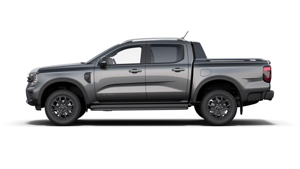O251002938_13.webp_Ranger Double Cab 2,3 EcoBoost Hybrid (PHEV) 205 kW