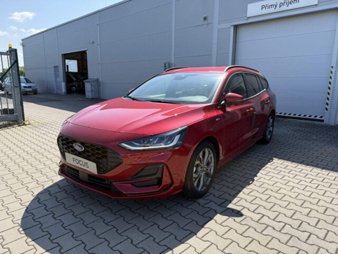 O251002959_10.webp_Ford Focus ST-Line X, 1.0 EcoBoost Hybrid (mHEV) (114 kW/155k), 7st. Powershift, přední pohon