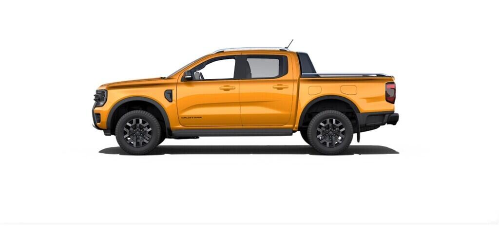O251002960_13.webp_Ranger Double Cab 2,3 EcoBoost Hybrid (PHEV) 205 kW