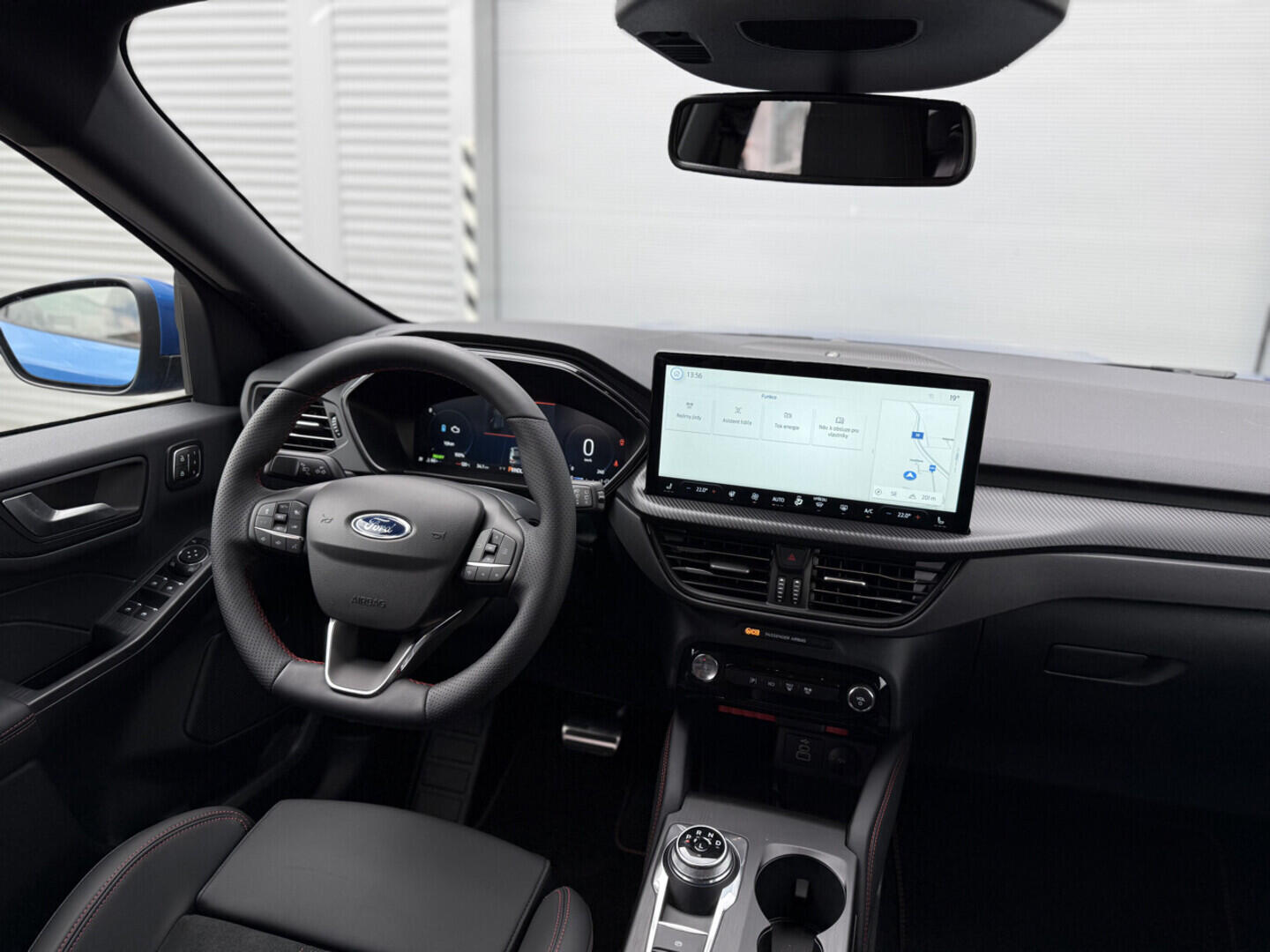 O251003063_19.webp_Kuga ST-Line X, 2,5 HEV 132 kW 