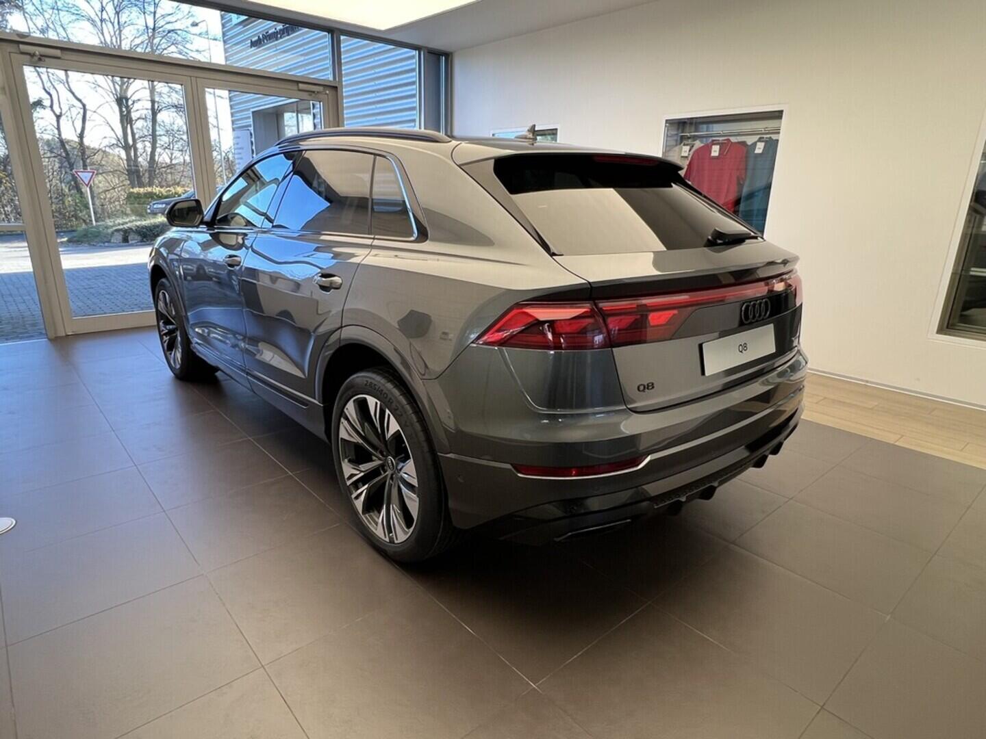 O531001369_11.webp_Q8 SUV  50 TDI quattro 210 kW