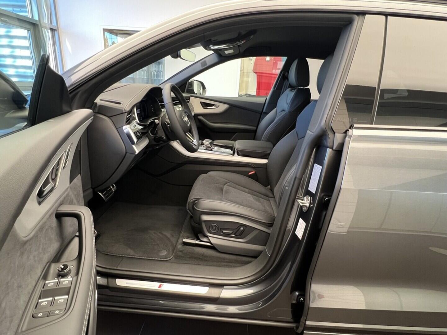 O531001369_15.webp_Q8 SUV  50 TDI quattro 210 kW