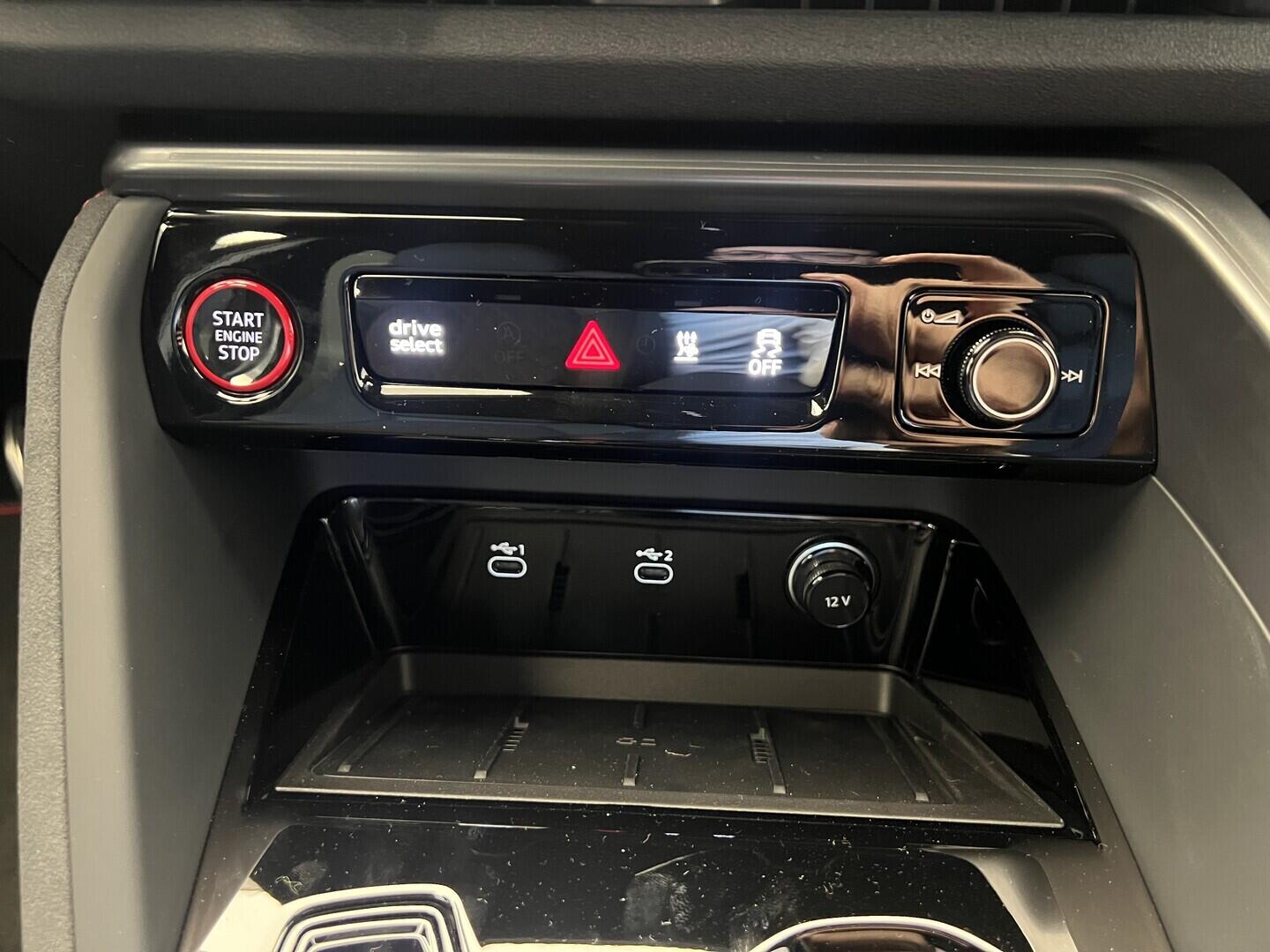 O531001419_25.webp_Q5 S-line 40 TDI quattro STR 150 kW