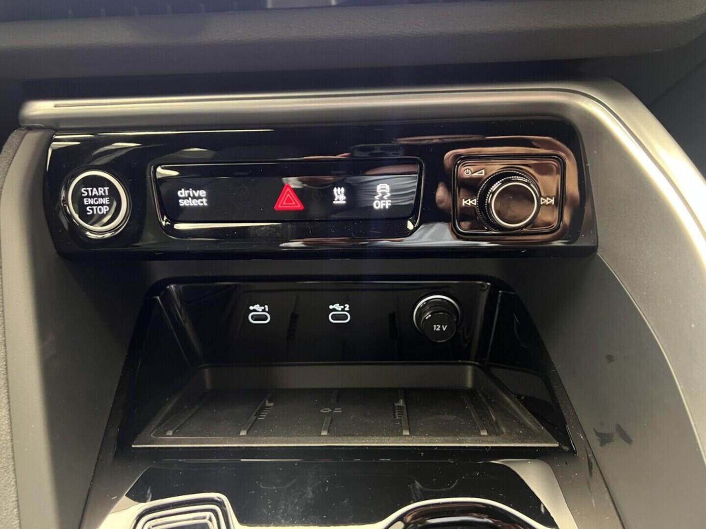 O531001421_20.webp_Q5  TDI quattro STR 150 kW