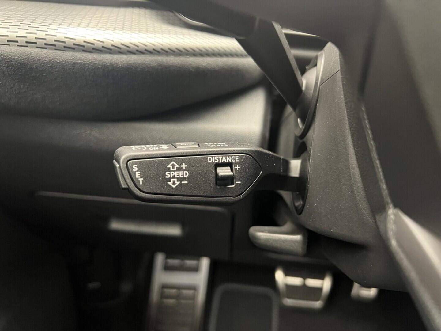 O531001421_21.webp_Q5  TDI quattro STR 150 kW