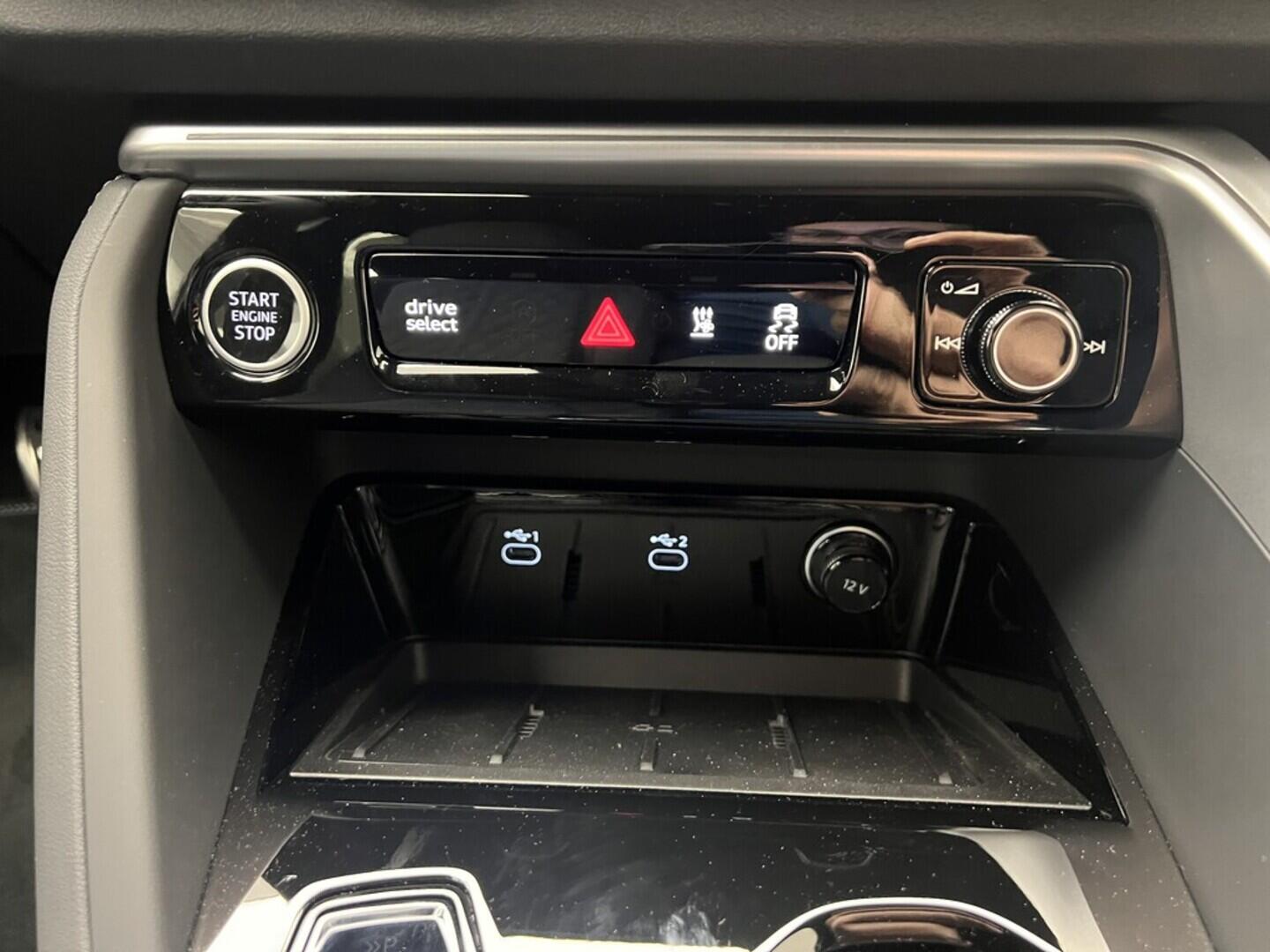 O531001437_21.webp_Q5 TFSI quattro 150 kW