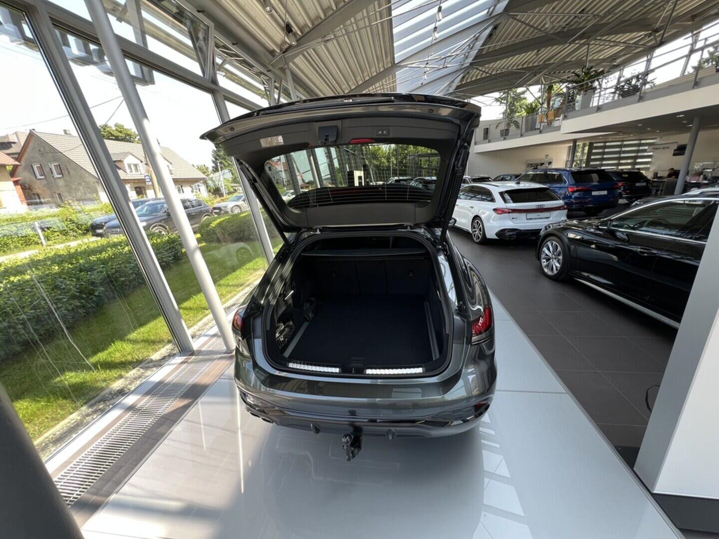 O531001496_17.webp_A6 Avant TDI quattro STR 150 kW