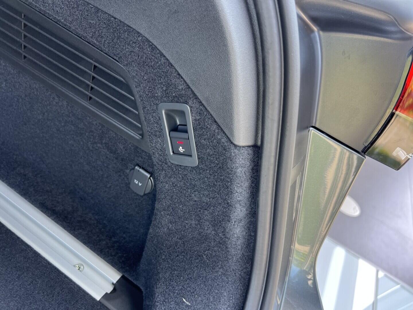 O531001496_18.webp_A6 Avant TDI quattro STR 150 kW