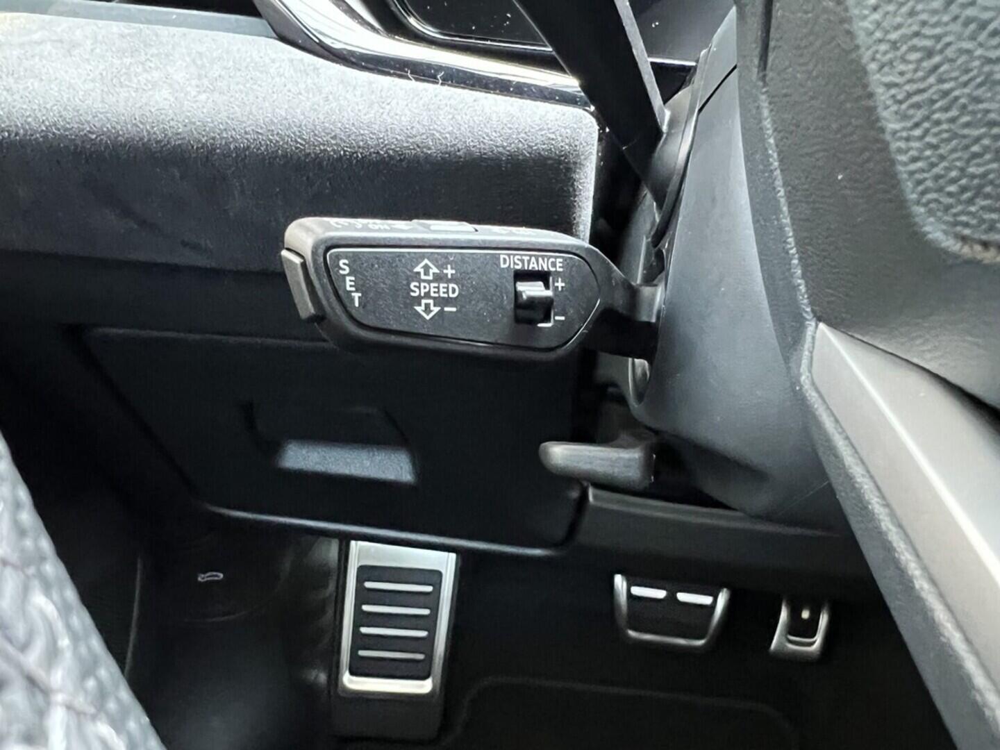 O531001496_26.webp_A6 Avant TDI quattro STR 150 kW