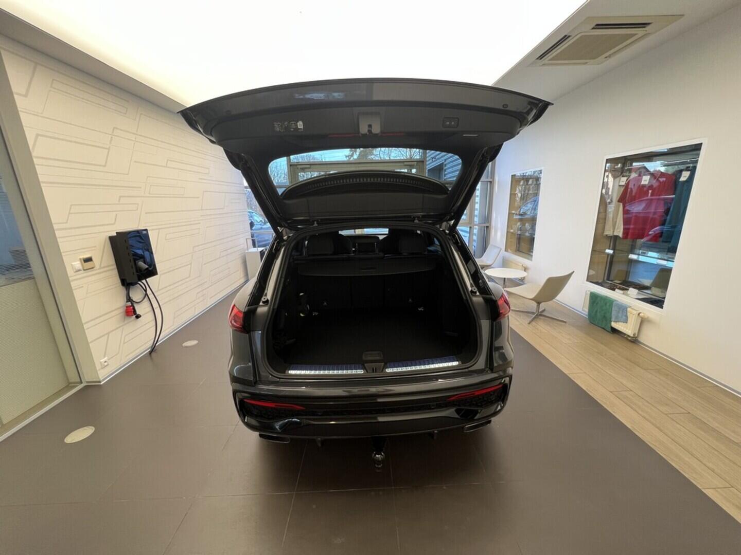 O531001500_17.webp_Q5 TFSI quattro 150 kW