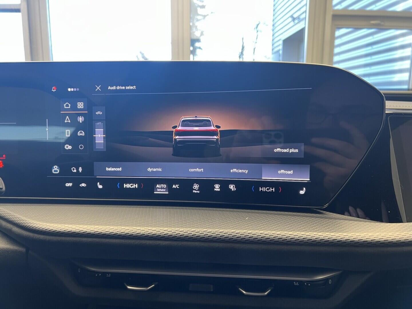 O531001500_25.webp_Q5 TFSI quattro 150 kW