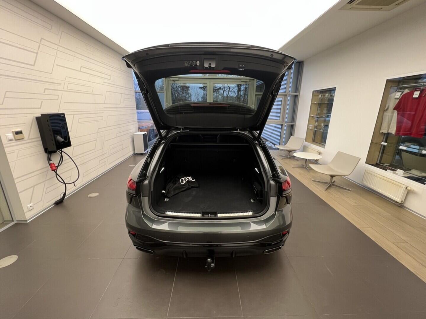 O531001503_16.webp_A6 Avant quattro e-hybrid 270 kW