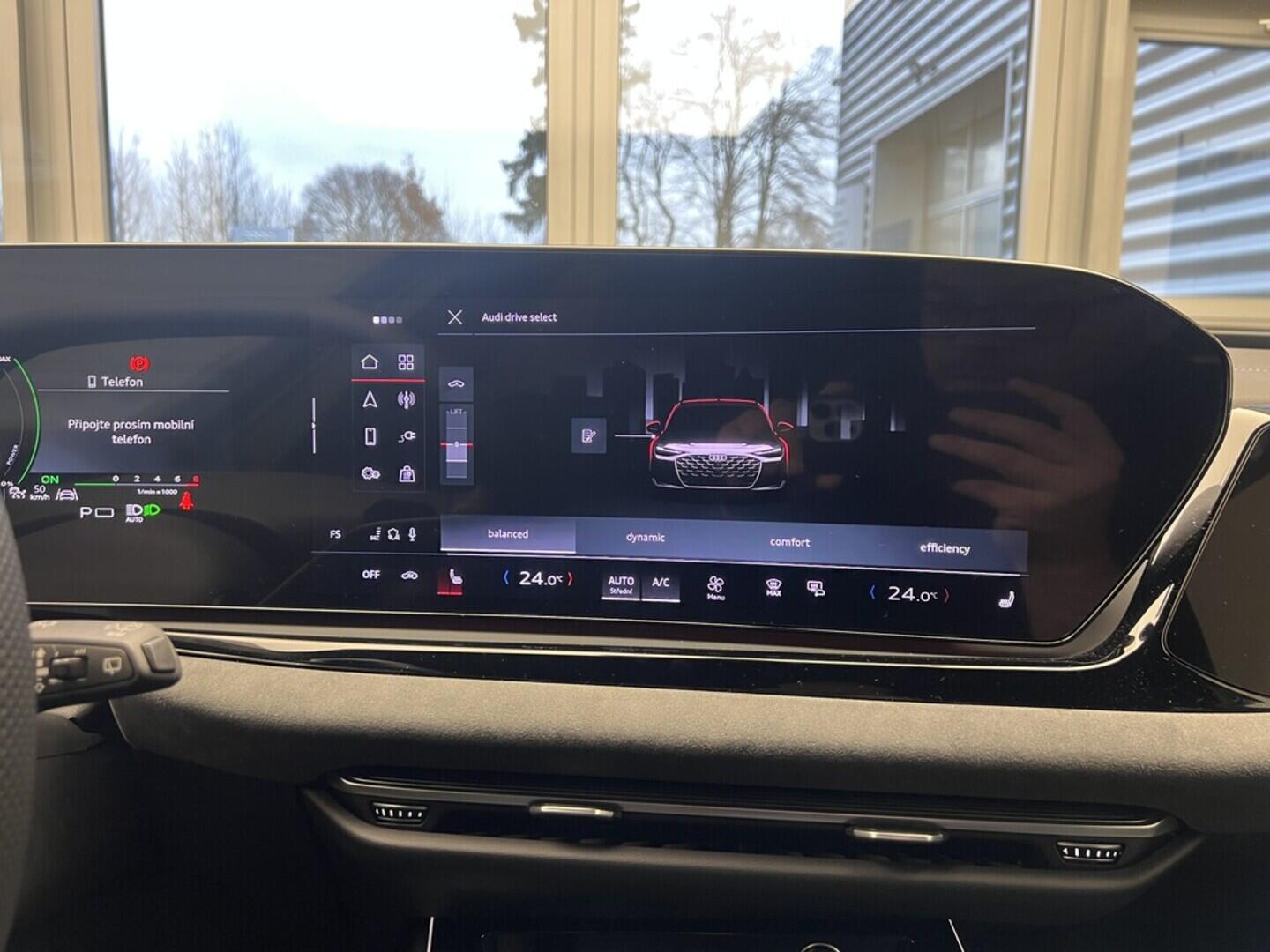 O531001503_26.webp_A6 Avant quattro e-hybrid 270 kW