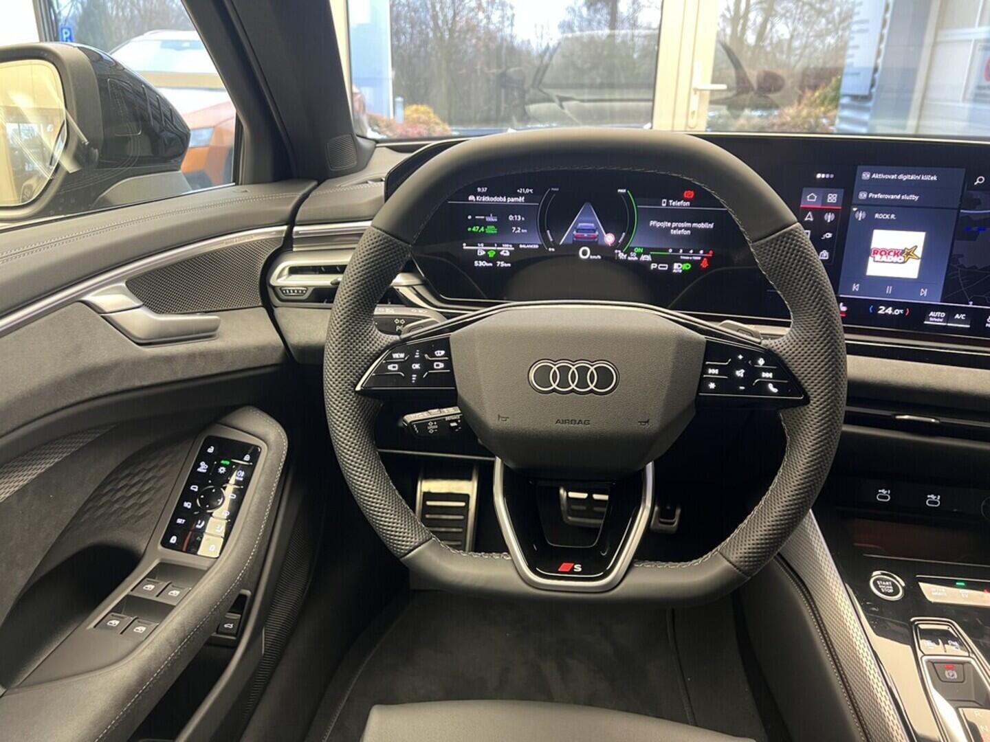 O531001503_28.webp_A6 Avant quattro e-hybrid 270 kW