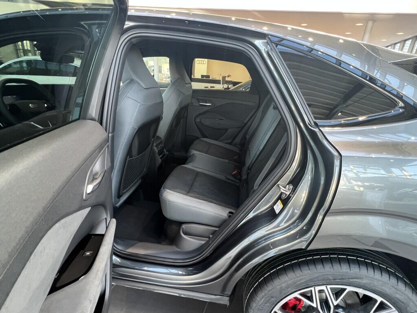 O531001522_16.webp_Q3 SB S line quattro TFSI 195 kW