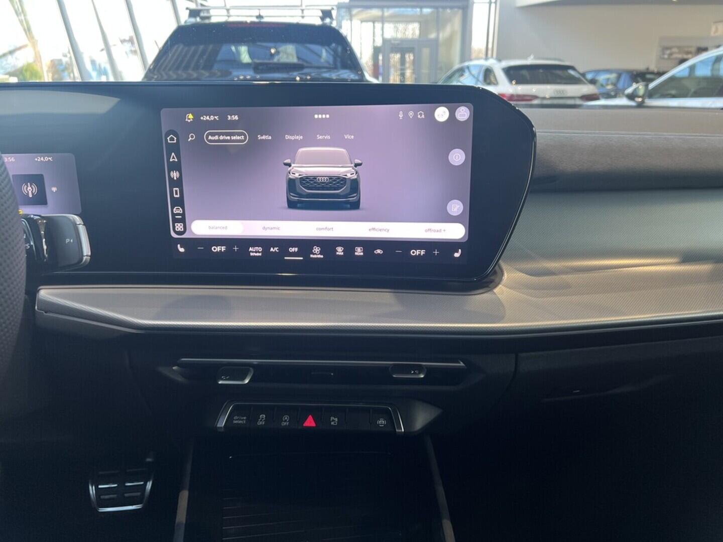 O531001522_27.webp_Q3 SB S line quattro TFSI 195 kW