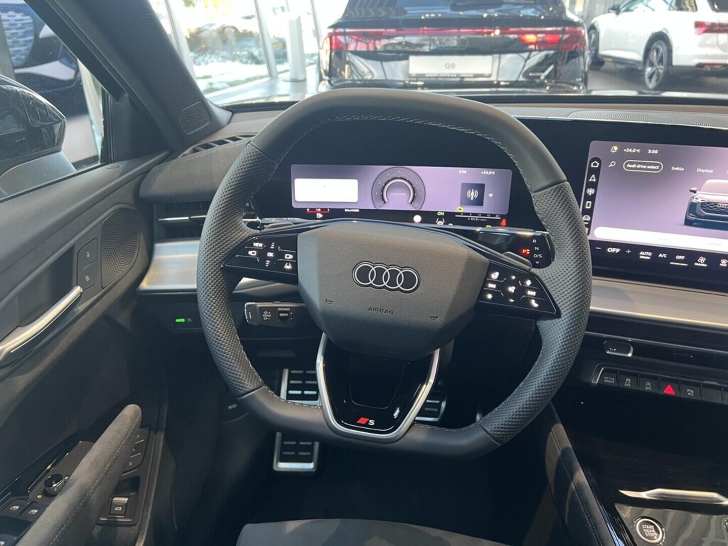 O531001522_28.webp_Q3 SB S line quattro TFSI 195 kW