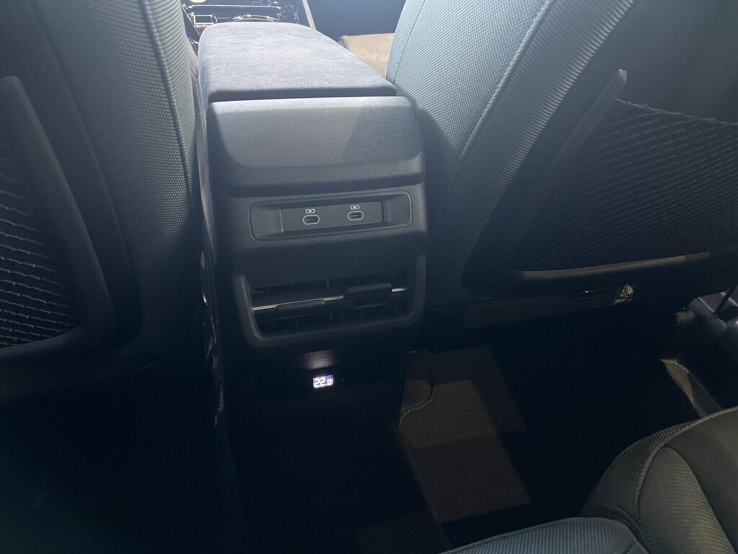 O531001522_29.webp_Q3 SB S line quattro TFSI 195 kW