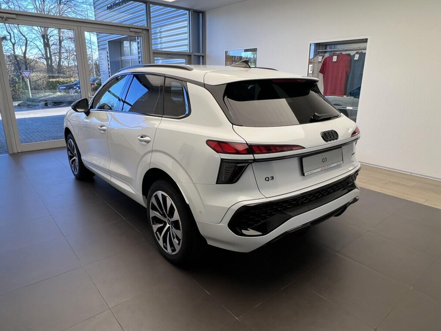 O531001523_11.webp_Q3 quattro TFSI 150 kW