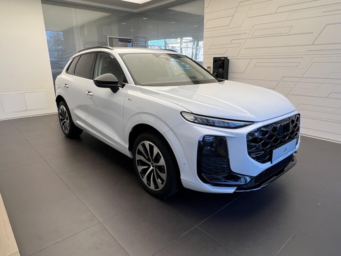 O531001523_13.webp_Q3 quattro TFSI 150 kW