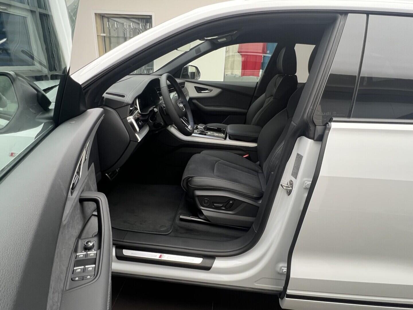 O531001530_15.webp_Q8 TDI quattro 210 kW