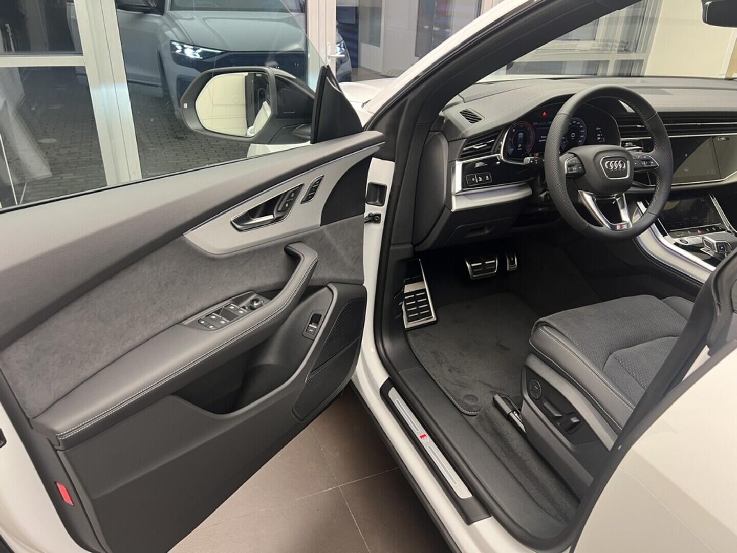 O531001530_29.webp_Q8 TDI quattro 210 kW