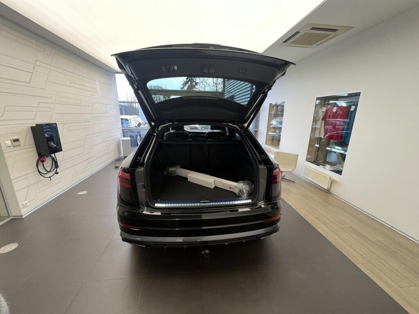 O531001532_17.webp_Q8 TDI quattro 210 kW